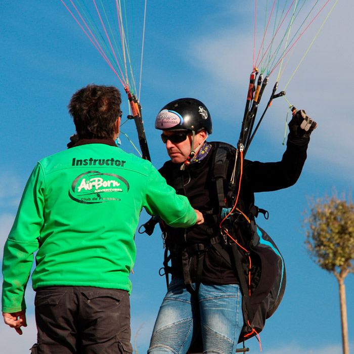 hacer parapente en malaga